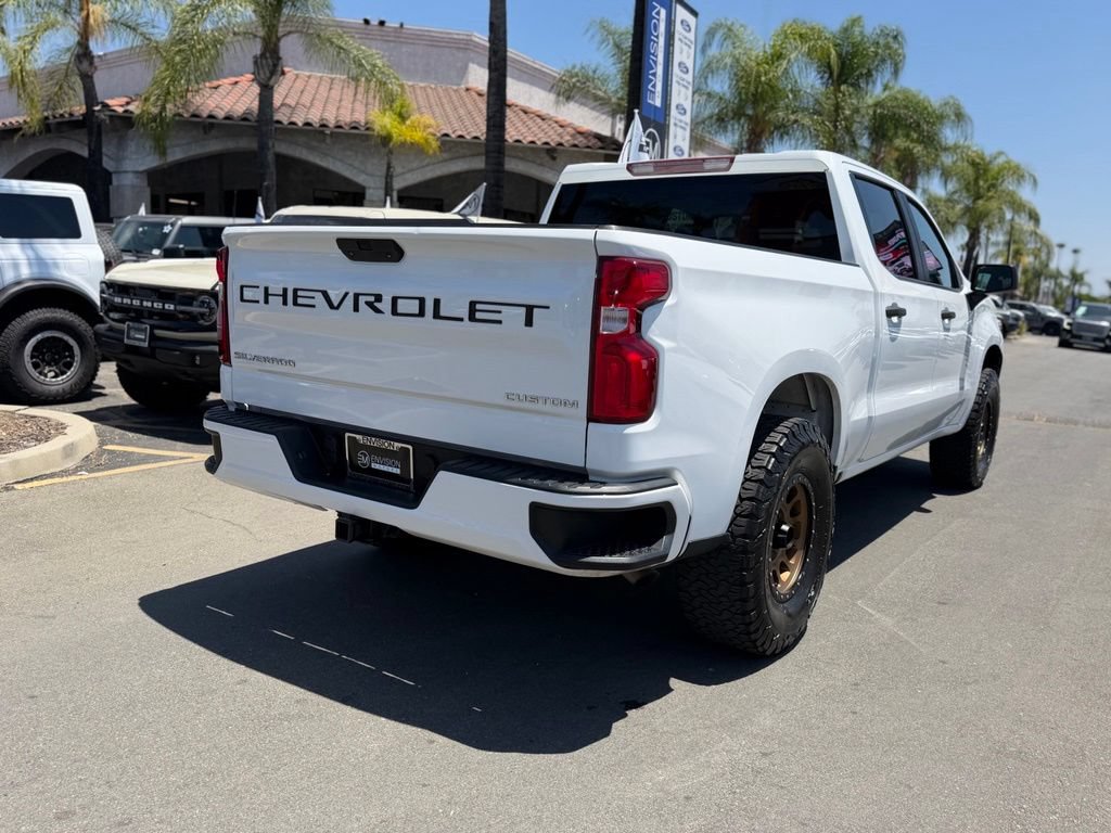Used 2022 Chevrolet Silverado 1500 Custom w/ Safety Confidence Package RWD image 11