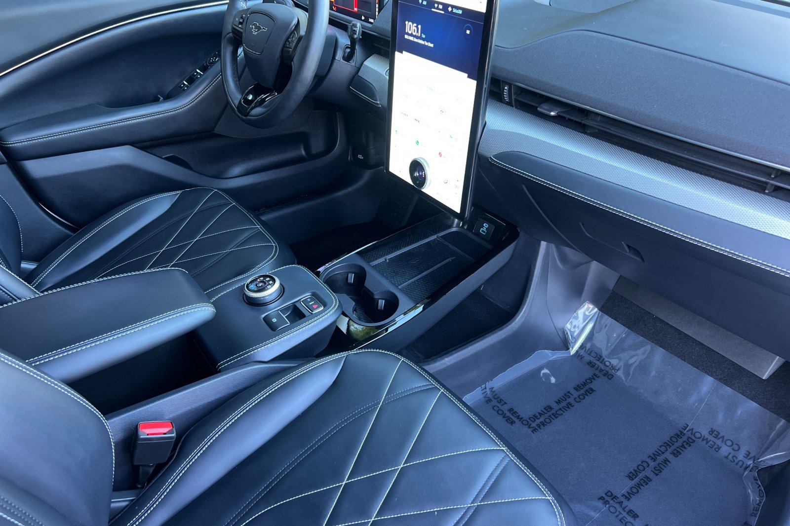 Certified 2021 Ford Mustang Mach-E Select w/ Comfort/Appearance Package image 19