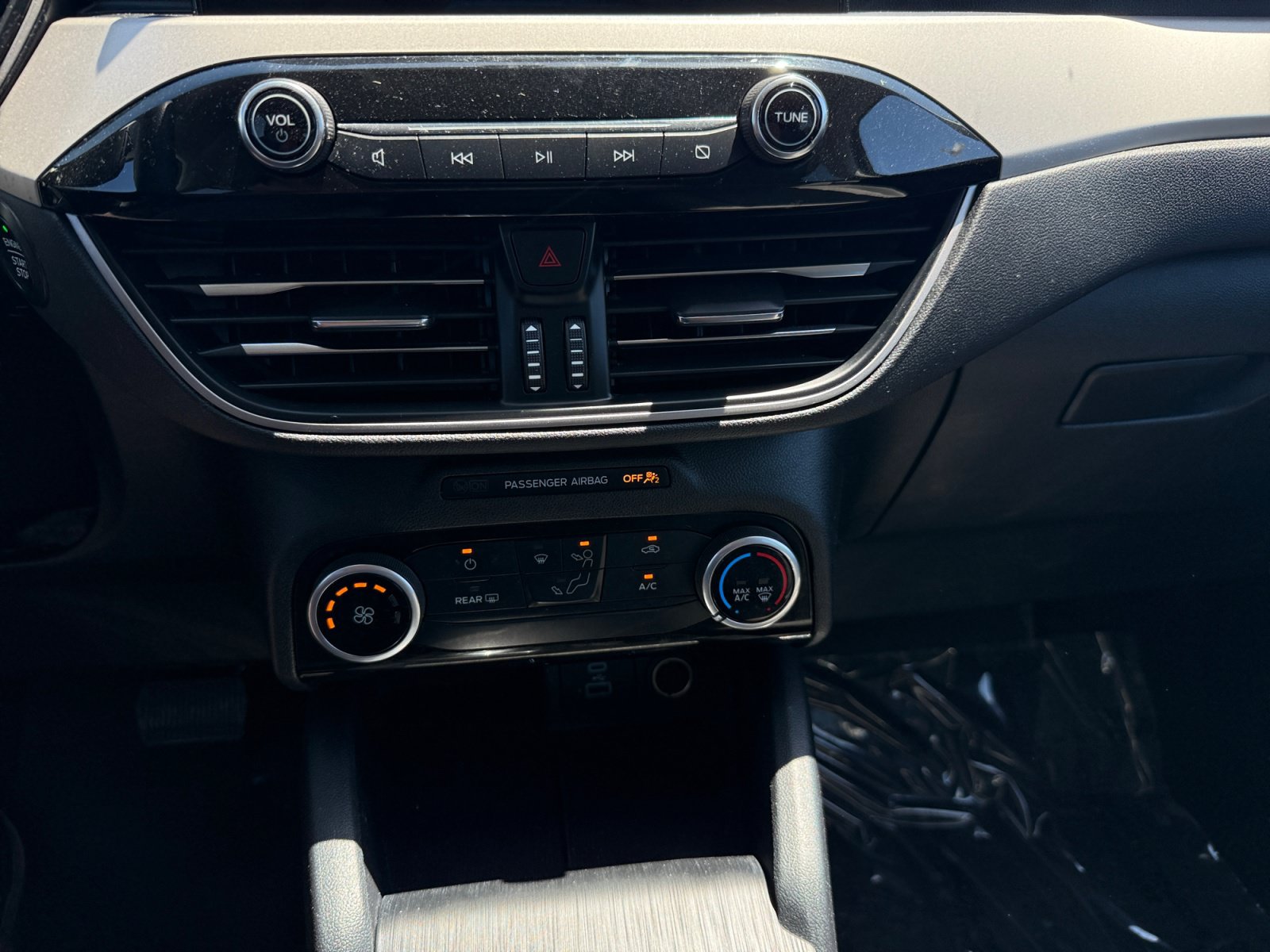 Certified 2021 Ford Escape SE FWD image 13