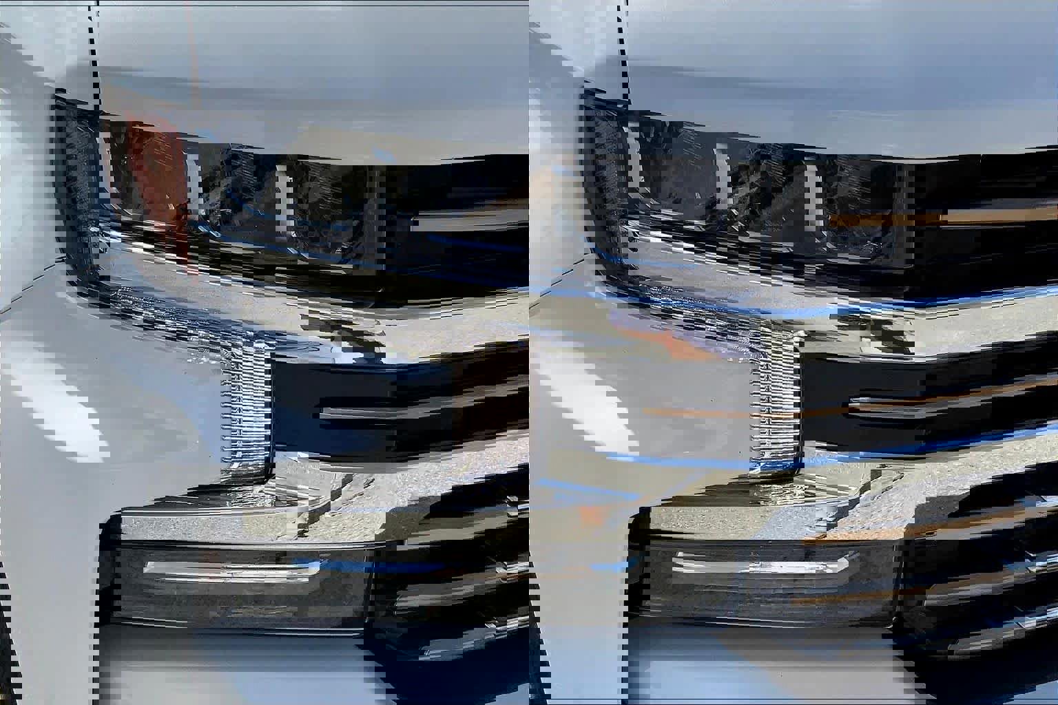 Used 2021 Chevrolet Silverado 1500 High Country w/ Technology Package image 27