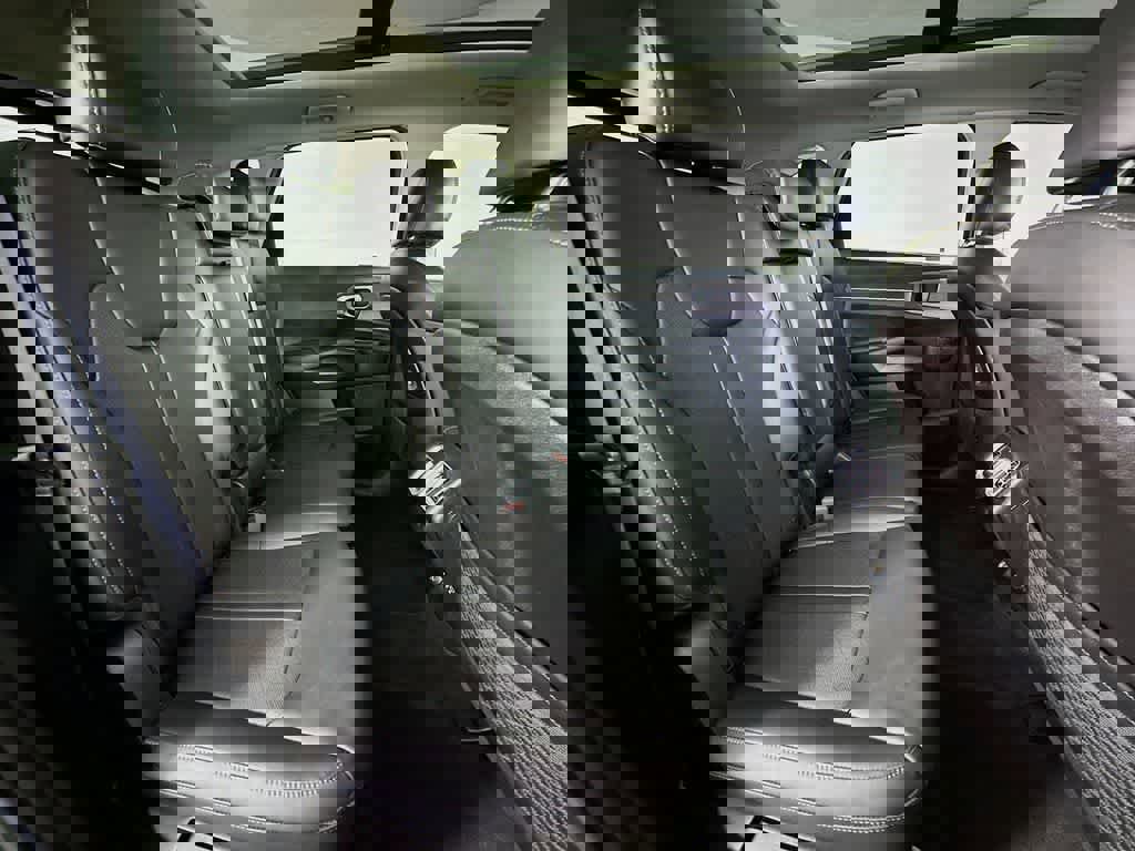 Used 2022 Kia Sorento S w/ Panoramic Sunroof Package image 34