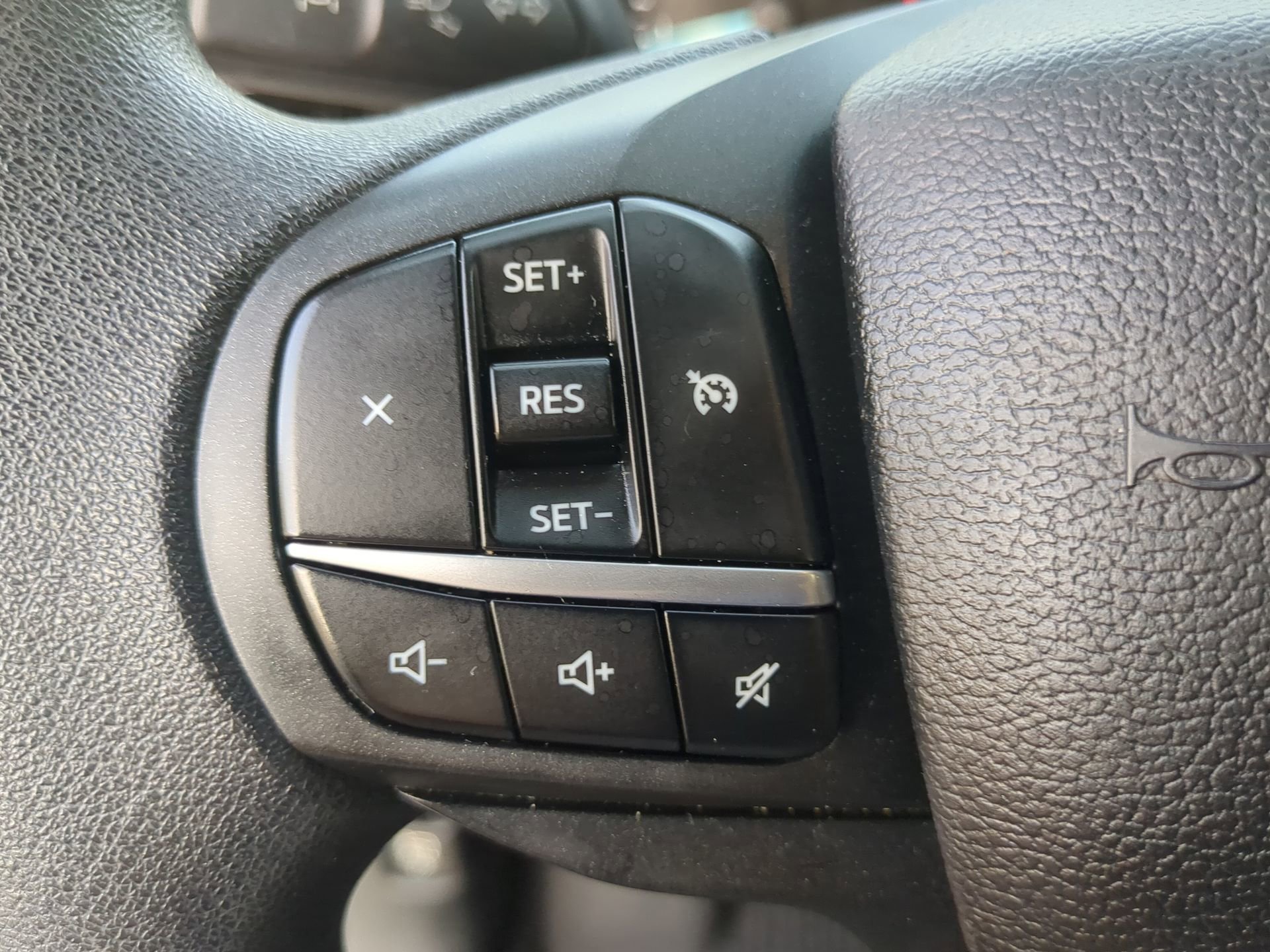 Certified 2021 Ford Explorer 2WD image 63