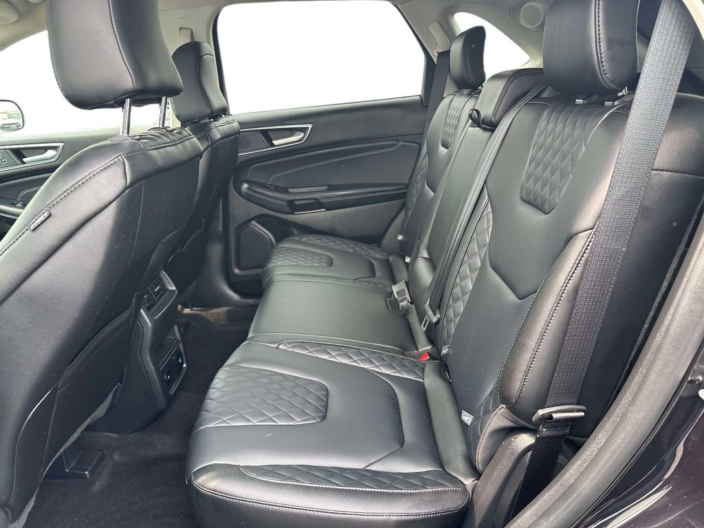 Certified 2024 Ford Edge Titanium AWD/4WD image 12