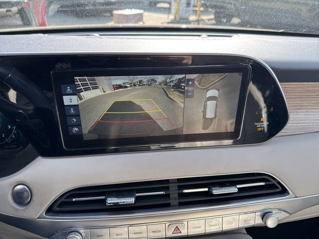 Used 2021 Hyundai Palisade Limited image 13