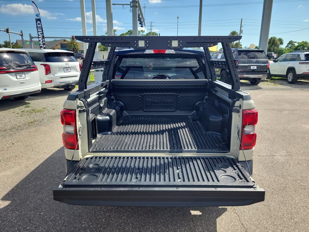 Certified 2025 Ford Maverick XLT w/ XLT Luxury Package AWD/4WD image 10