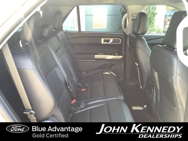 Certified 2023 Ford Explorer XLT w/ Equipment Group 202A AWD/4WD image 25