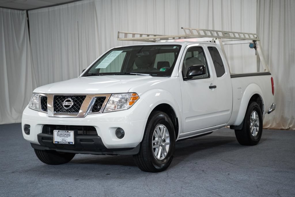 Used 2021 Nissan Frontier SV RWD image 3