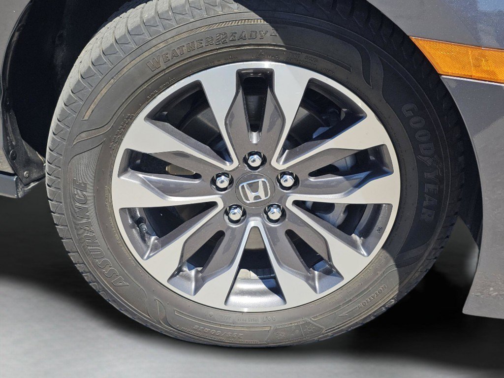 Used 2023 Honda Odyssey EX-L image 18