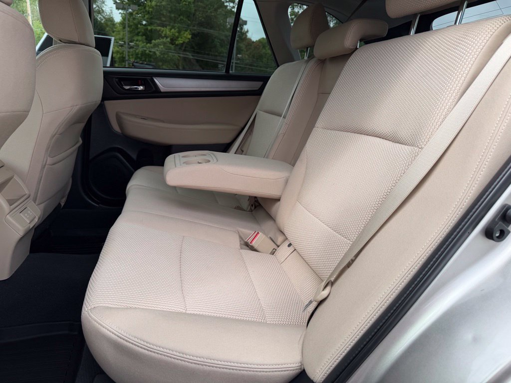 Used 2019 Subaru Outback 2.5i Premium AWD/4WD image 19