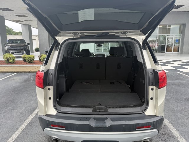 Used 2017 GMC Acadia SLE w/ Driver Alert Package I FWD image 7
