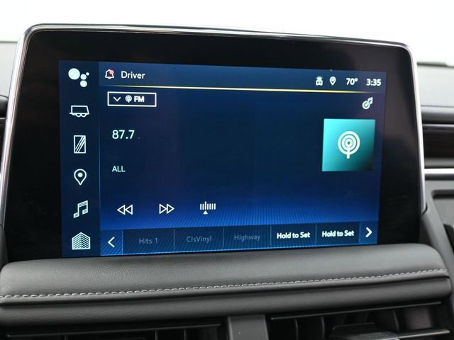 Used 2023 Chevrolet Suburban Z71 w/ Luxury Package image 21