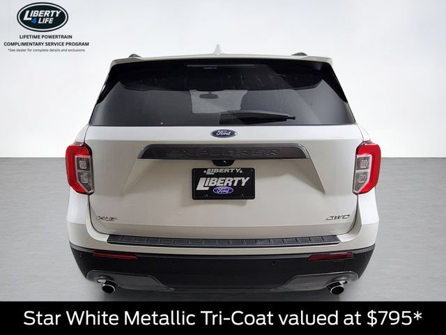 Certified 2024 Ford Explorer XLT w/ Equipment Group 202A AWD/4WD image 4