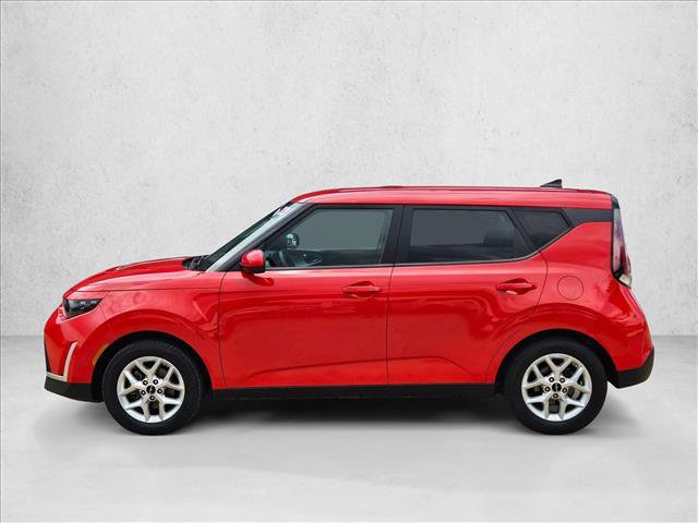 Used 2023 Kia Soul LX w/ LX Technology Package FWD image 9