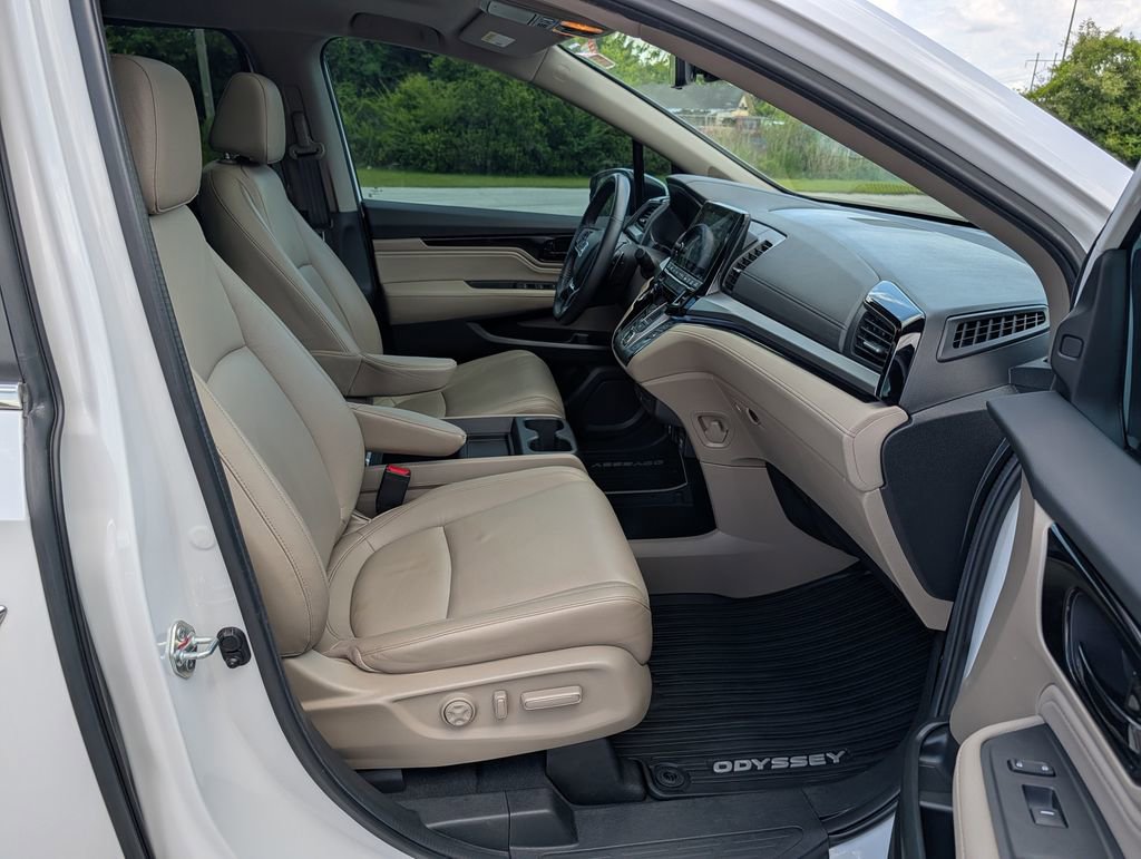 Used 2024 Honda Odyssey Touring image 22