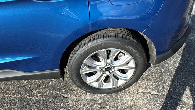 Certified 2023 Ford Edge Titanium w/ Equipment Group 301A AWD/4WD image 26