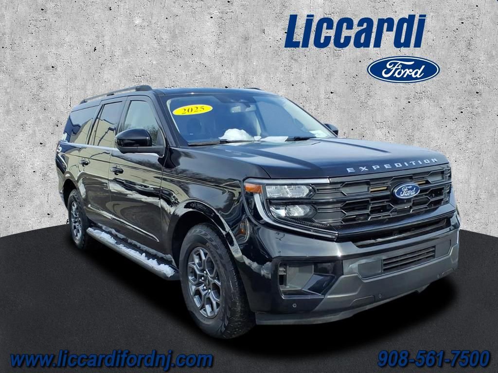 Certified 2025 Ford Expedition Max Active image 1