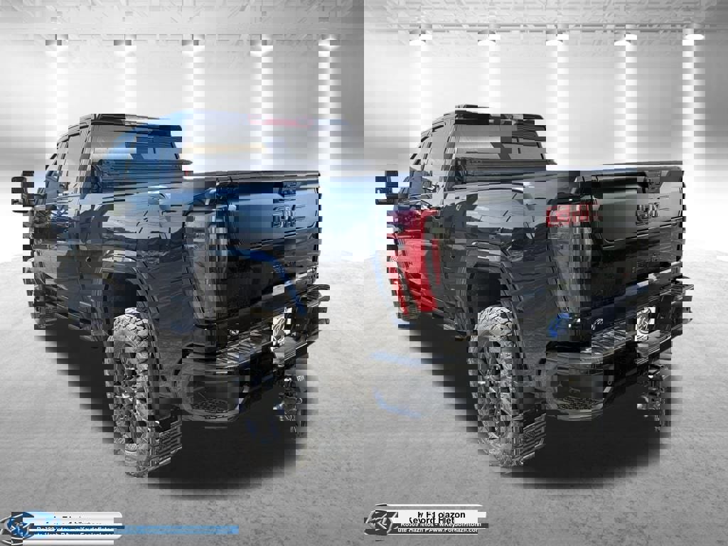 Used 2024 GMC Sierra 2500 AT4 w/ AT4 Premium Plus Package image 2