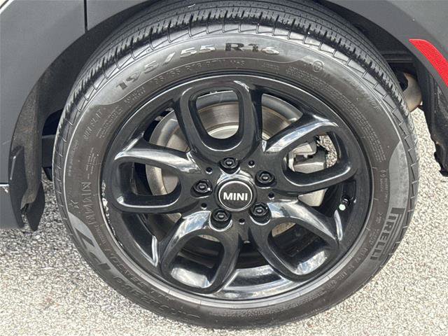 Used 2020 MINI Cooper 4-Door Hardtop FWD image 9