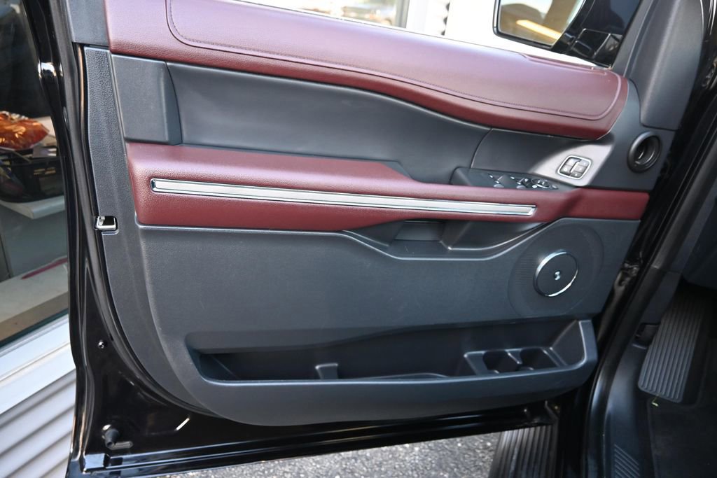 Certified 2024 Ford Expedition Max Limited image 22
