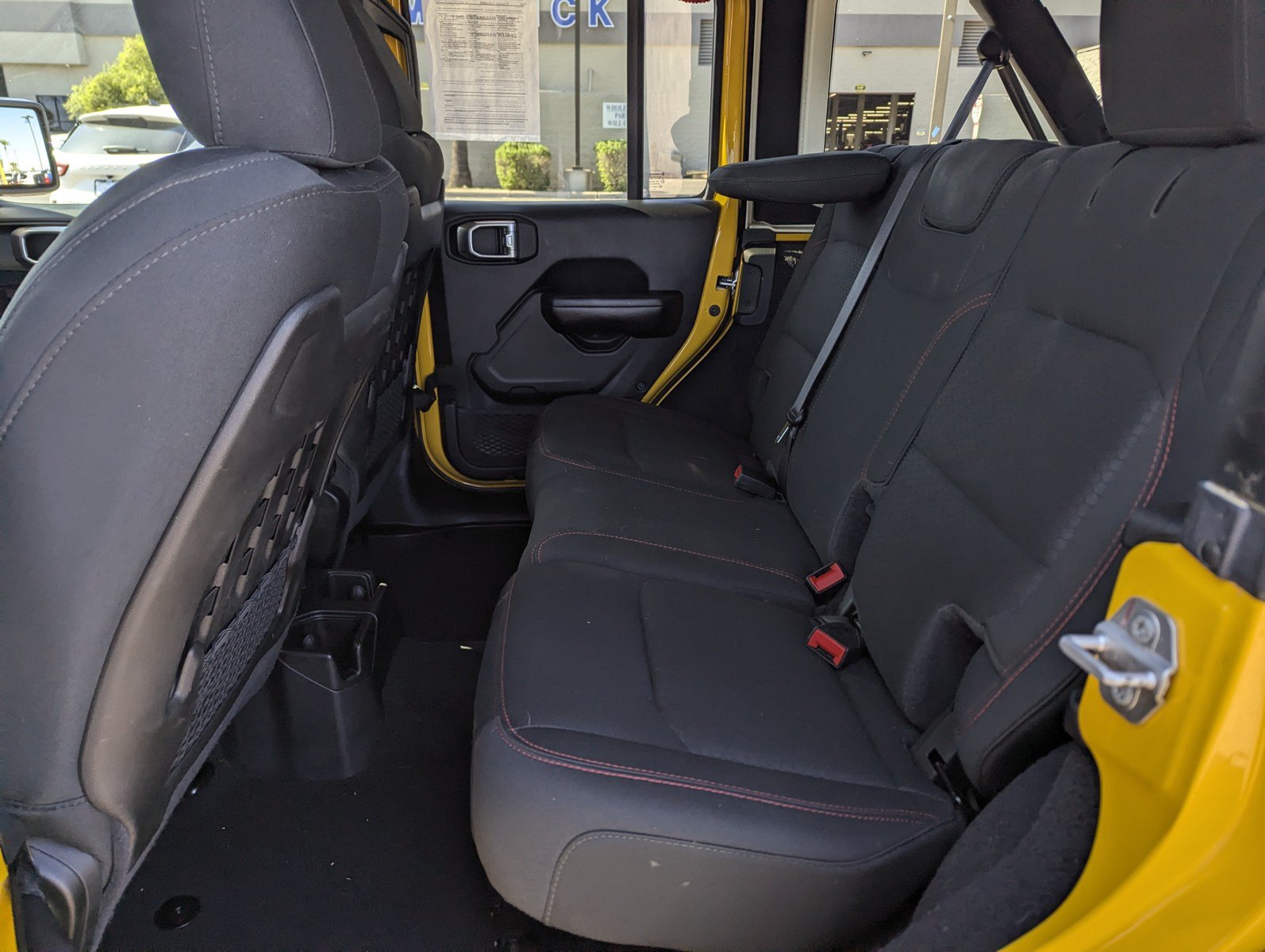 Used 2020 Jeep Wrangler Unlimited Rubicon AWD/4WD image 8