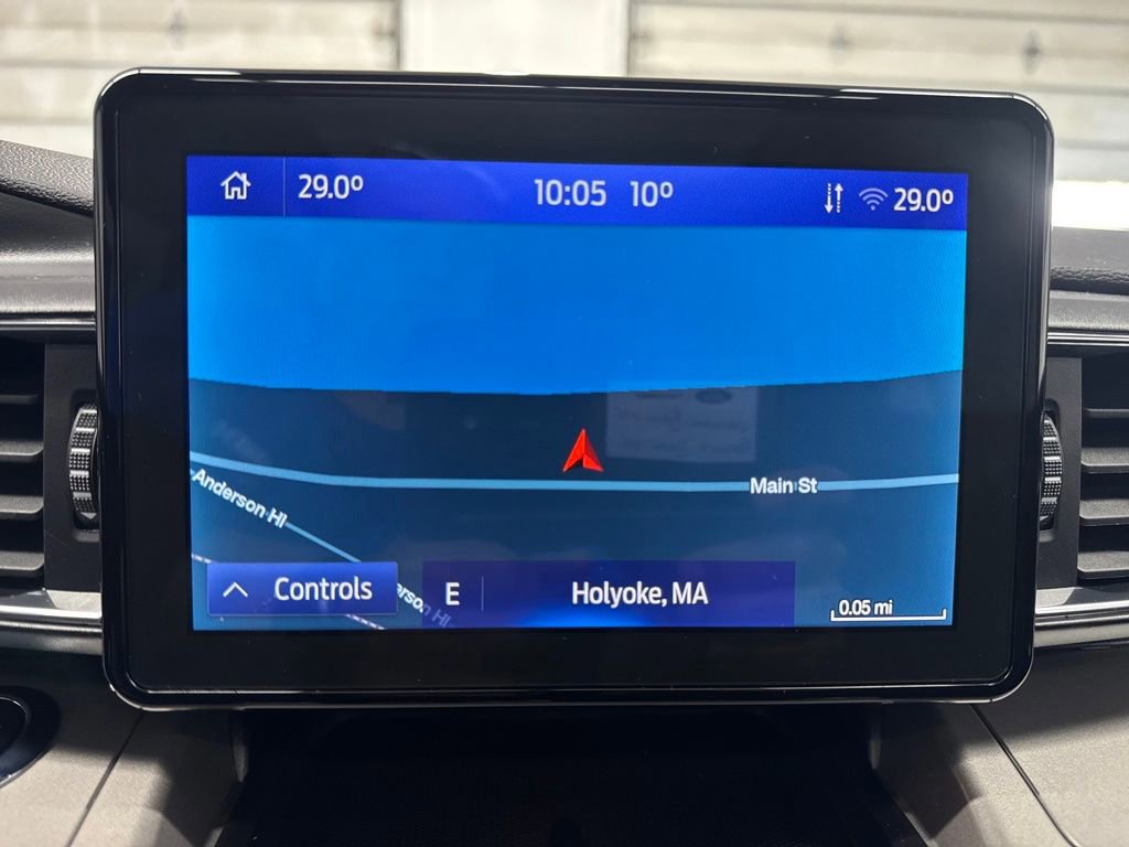 Certified 2022 Ford Explorer XLT w/ Equipment Group 202A image 23