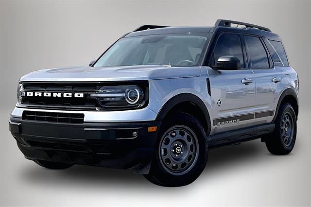 Certified 2023 Ford Bronco Sport Outer Banks AWD/4WD image 3
