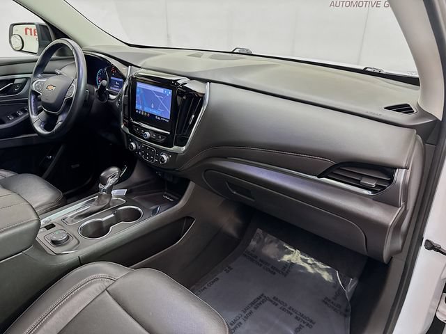 Used 2021 Chevrolet Traverse Premier w/ Redline Edition AWD/4WD image 32