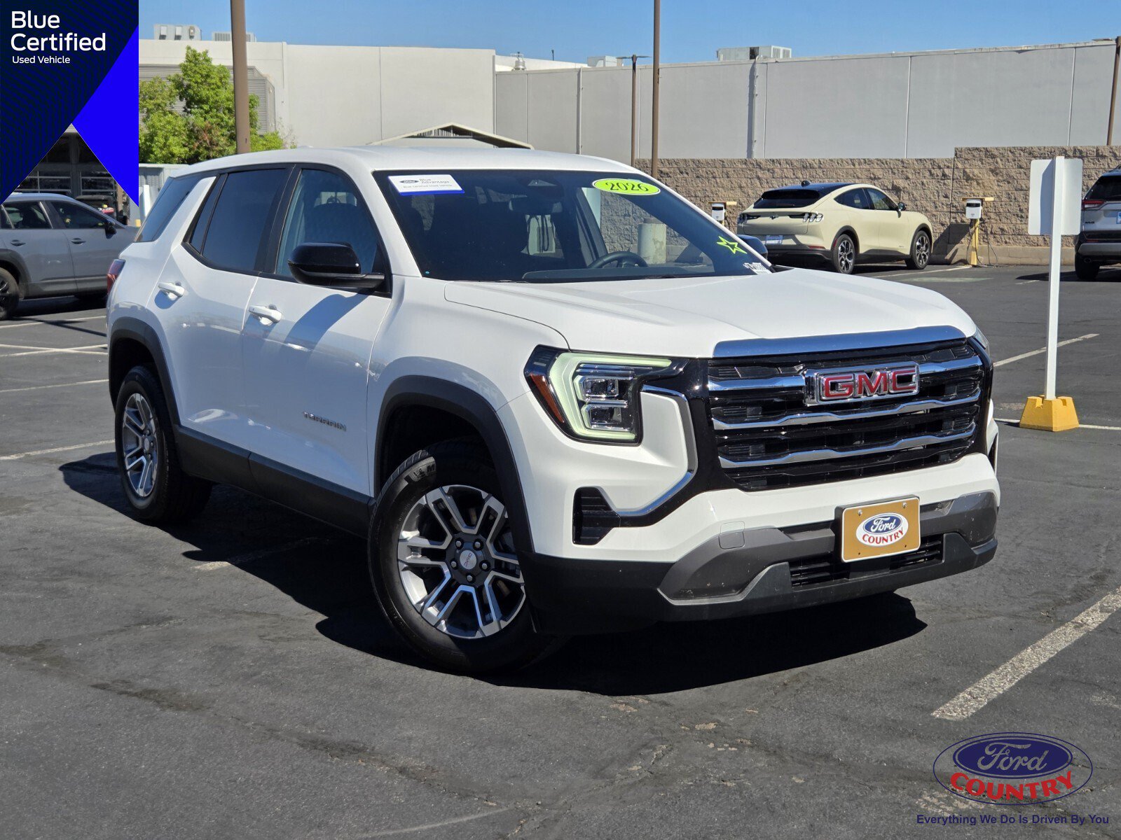 Used 2026 GMC Terrain Elevation FWD image 1