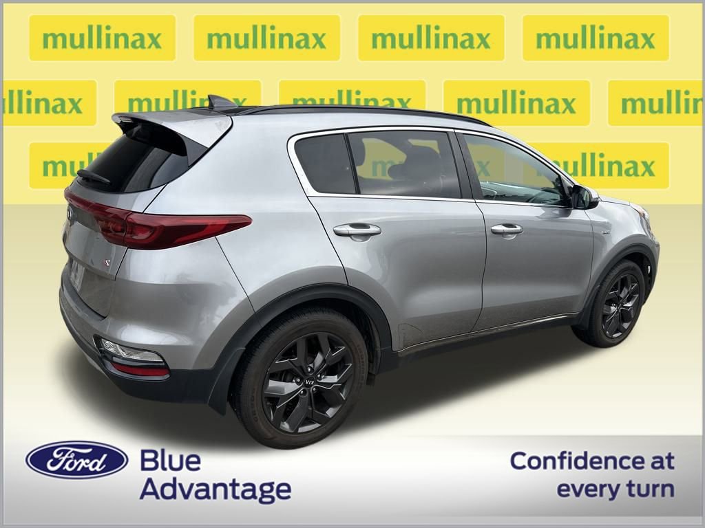 Used 2020 Kia Sportage S w/ S Sunroof Package image 2