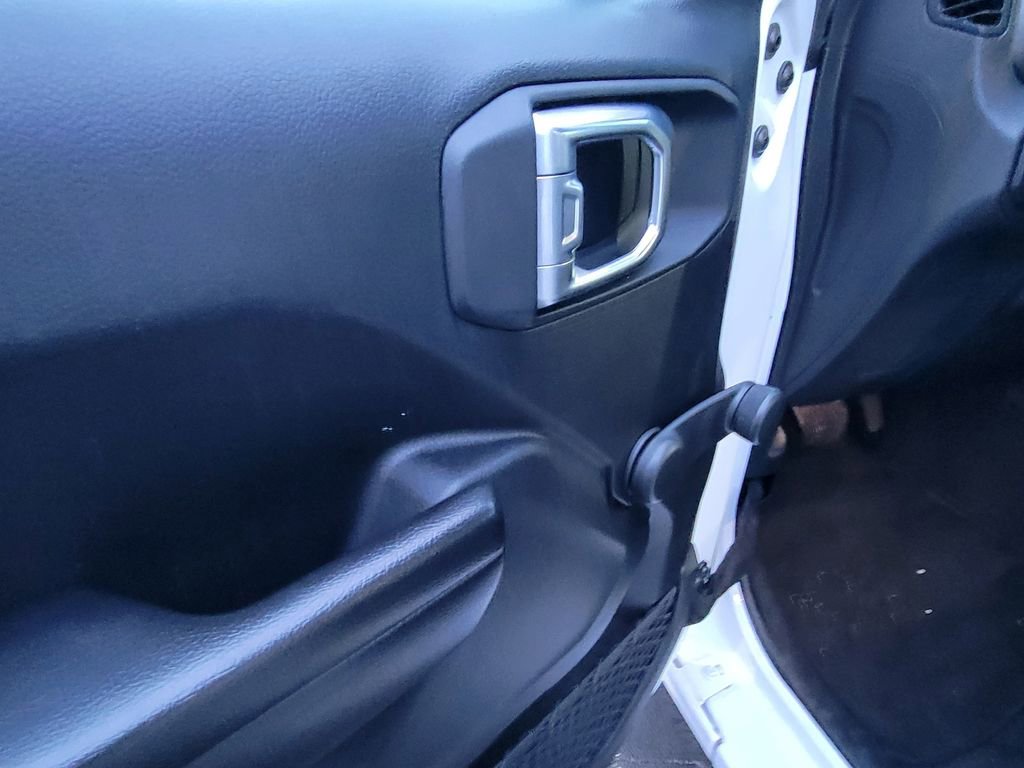 Used 2020 Jeep Wrangler Unlimited Sport image 17