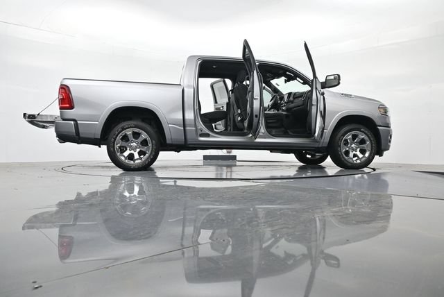 Used 2025 RAM 1500 Big Horn AWD/4WD image 52