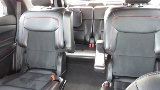 Certified 2022 Ford Explorer ST-Line w/ Class IV Trailer Tow Package image 12