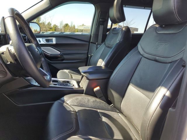 Certified 2023 Ford Explorer ST w/ Equipment Group 401A AWD/4WD image 9