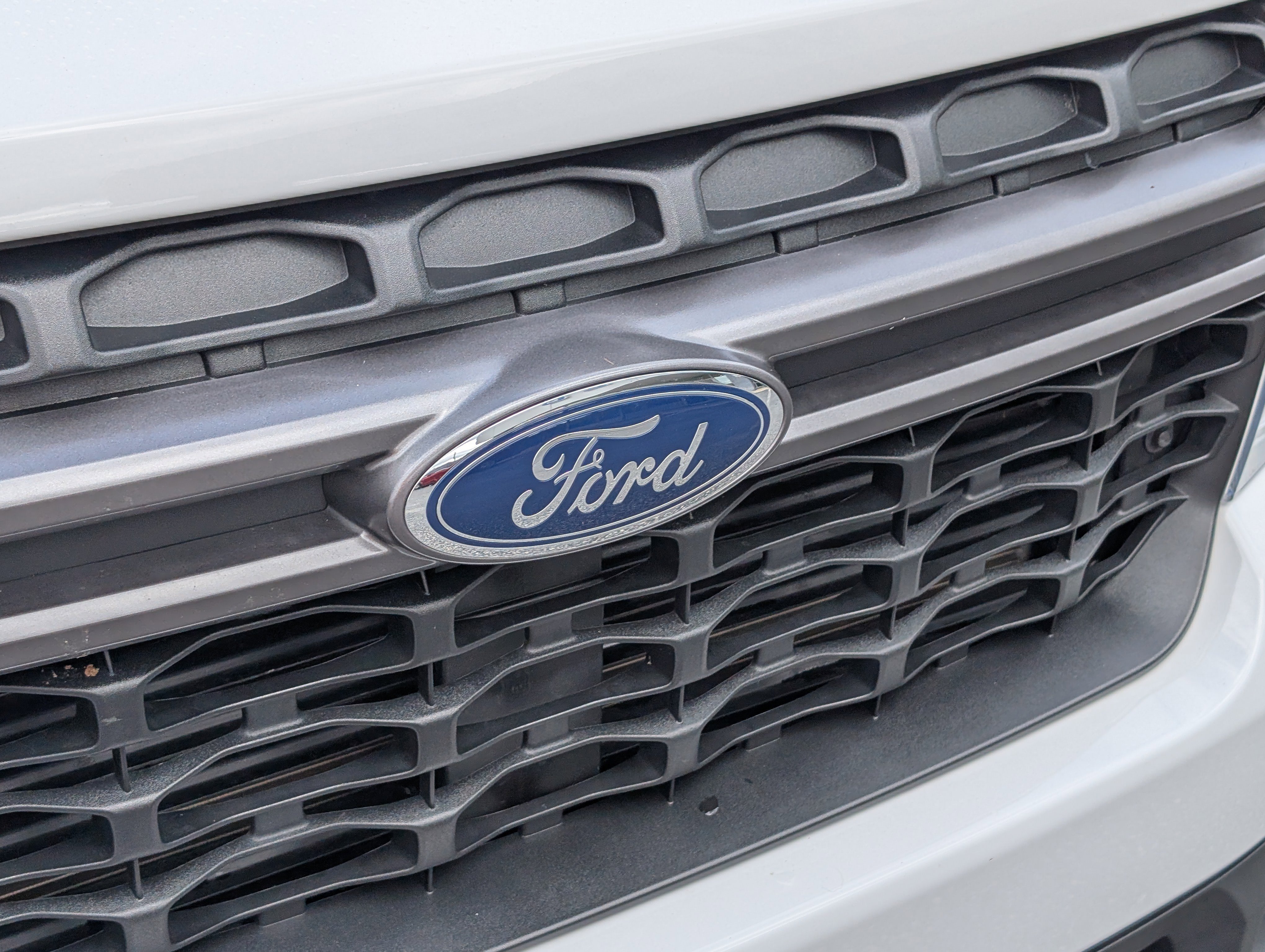 Certified 2024 Ford Maverick XLT w/ XLT Luxury Package image 6