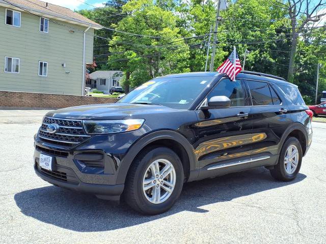 Certified 2023 Ford Explorer XLT AWD/4WD image 3