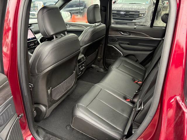 Used 2024 Jeep Grand Cherokee Limited 4xe w/ Luxury Tech Group II image 13