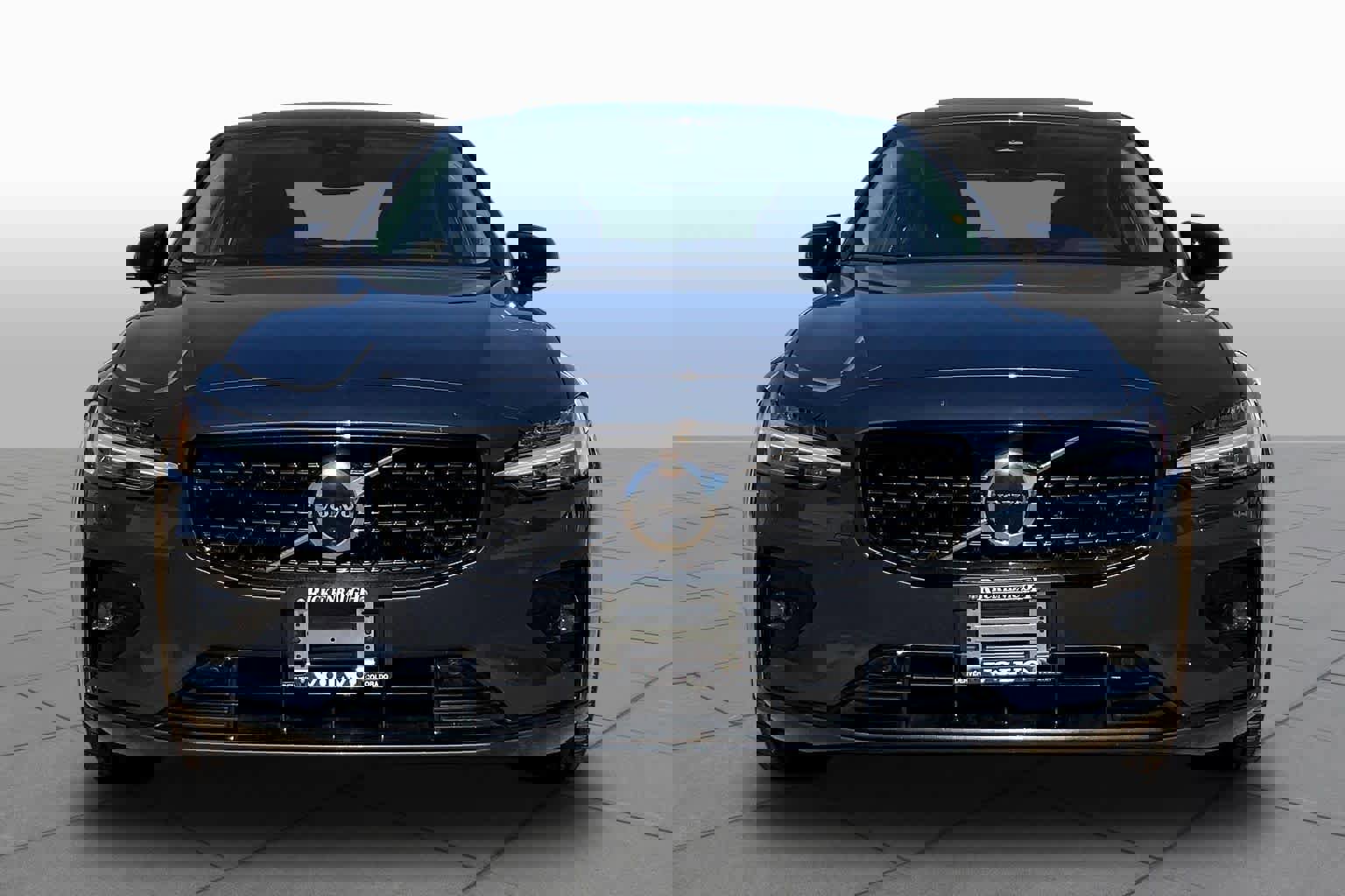 Used 2023 Volvo S60 B5 Plus image 6