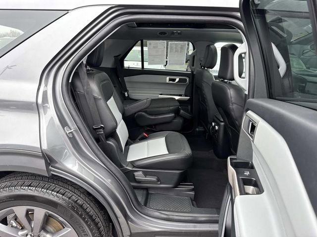 Certified 2023 Ford Explorer XLT w/ Equipment Group 202A image 12