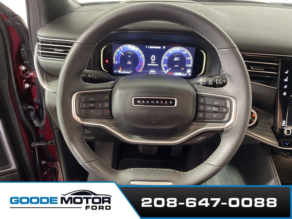 Used 2024 Jeep Wagoneer Series III AWD/4WD image 12