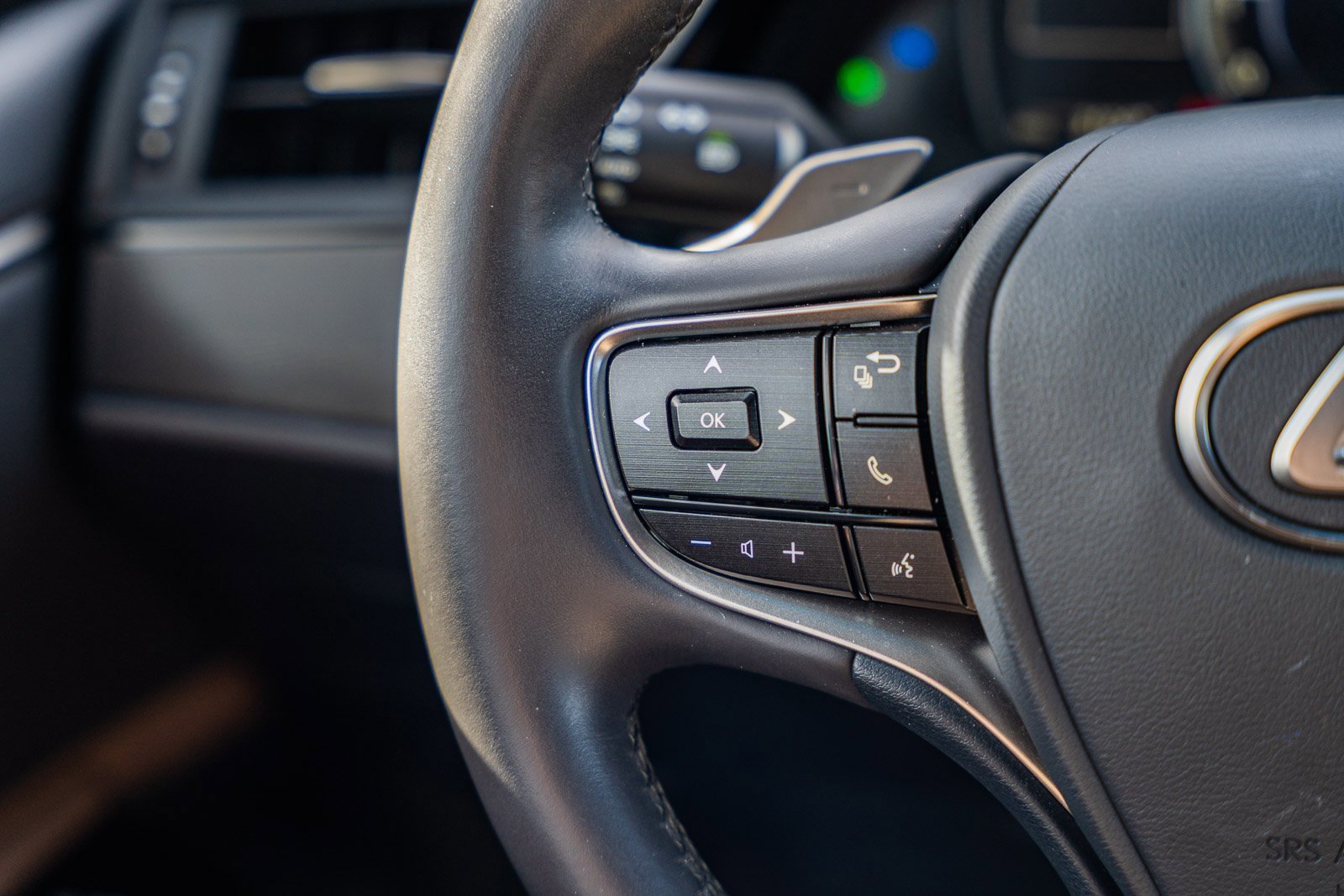 Used 2023 Lexus ES 350 w/ Premium Package image 38