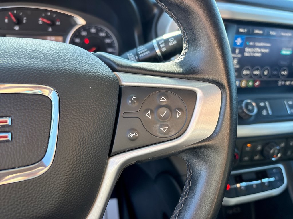 Used 2023 GMC Acadia SLT AWD/4WD image 32