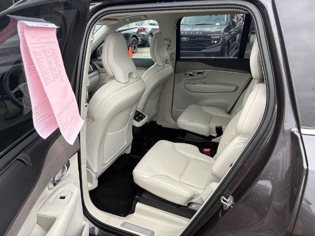 Used 2023 Volvo XC90 B6 Ultimate w/ Protection Package image 13