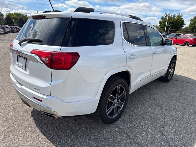 Used 2017 GMC Acadia Denali w/ Technology Package AWD/4WD image 8