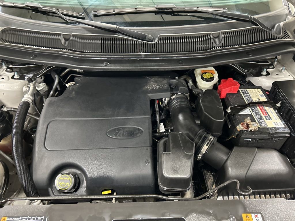 Certified 2017 Ford Explorer XLT w/ Equipment Group 202A image 32