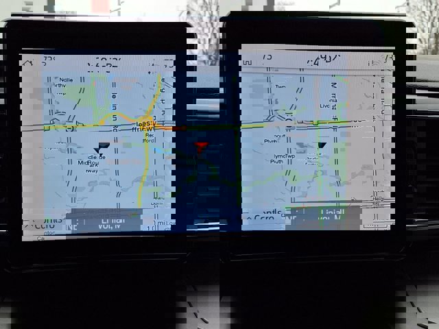 Certified 2023 Ford Explorer XLT w/ Equipment Group 202A image 11