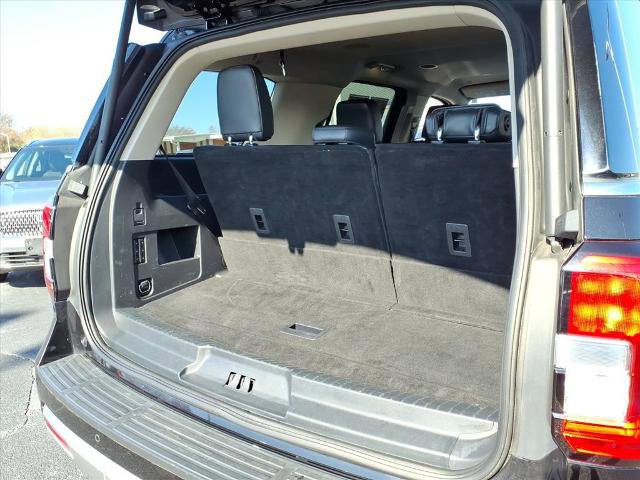 Certified 2024 Ford Expedition XLT image 23