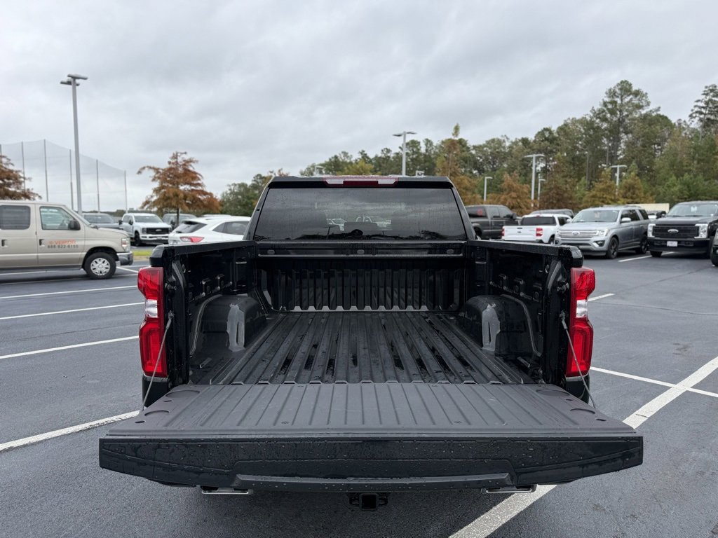 Used 2025 Chevrolet Silverado 1500 RST w/ Z71 Off-Road Package image 9