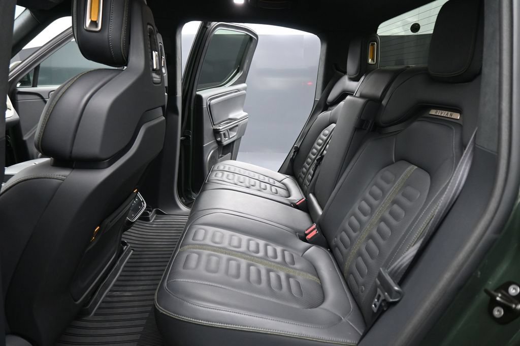 Used 2022 Rivian R1T Adventure AWD/4WD image 16