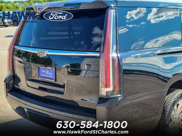 Used 2020 Cadillac Escalade ESV Premium Luxury w/ LPO, Radiant Package AWD/4WD image 6