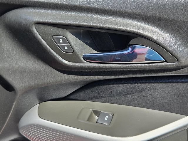 Used 2024 Chevrolet Trax RS FWD image 15